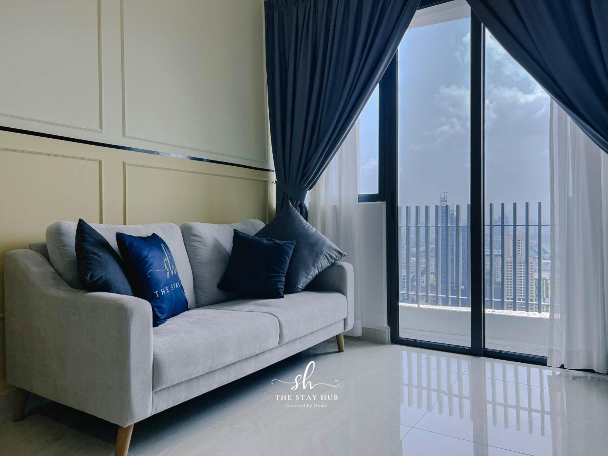 Апартаменты The Luxe Klcc View Sky Pool Куала-Лумпур Экстерьер фото